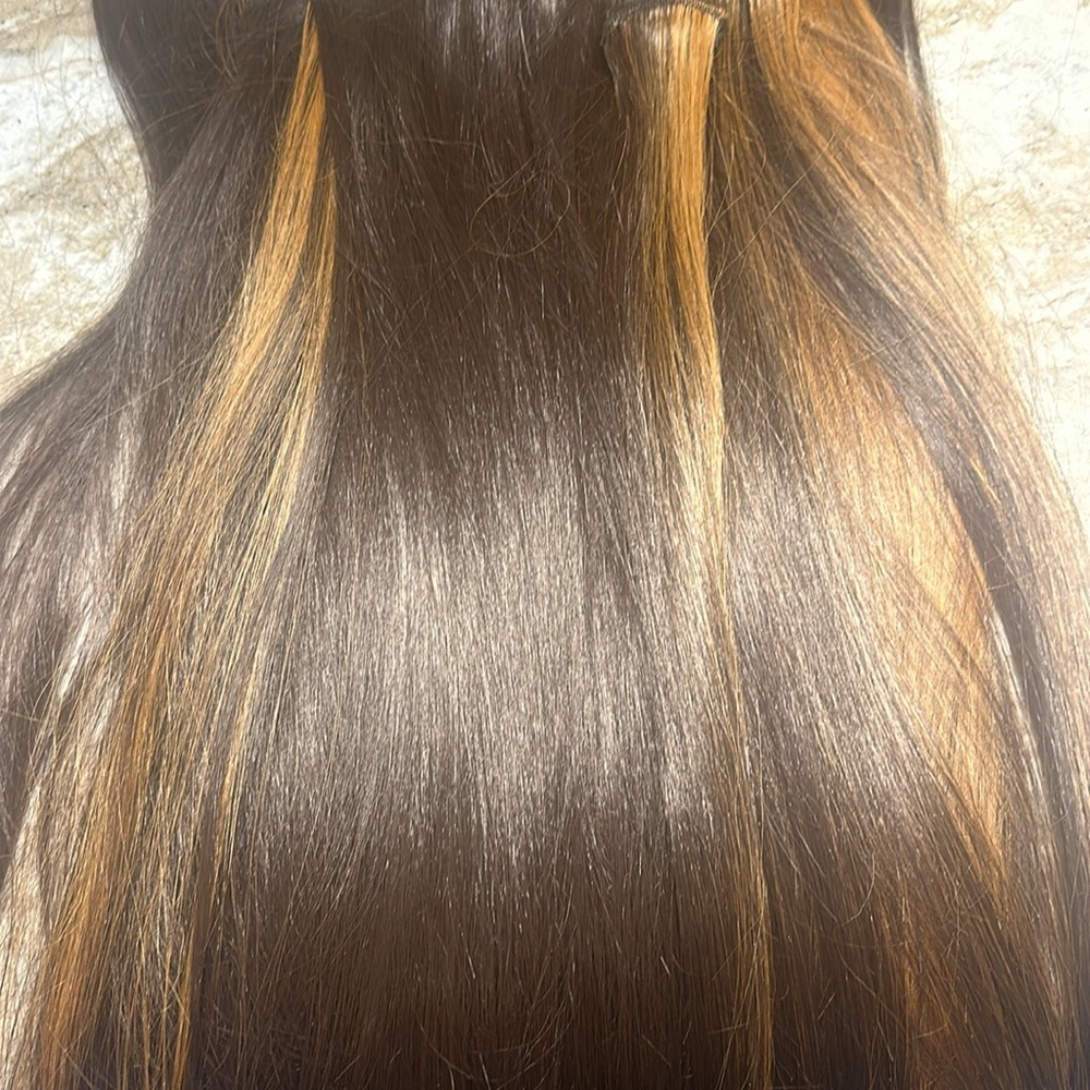 20” Hair Extensions - Picture 4 of 6